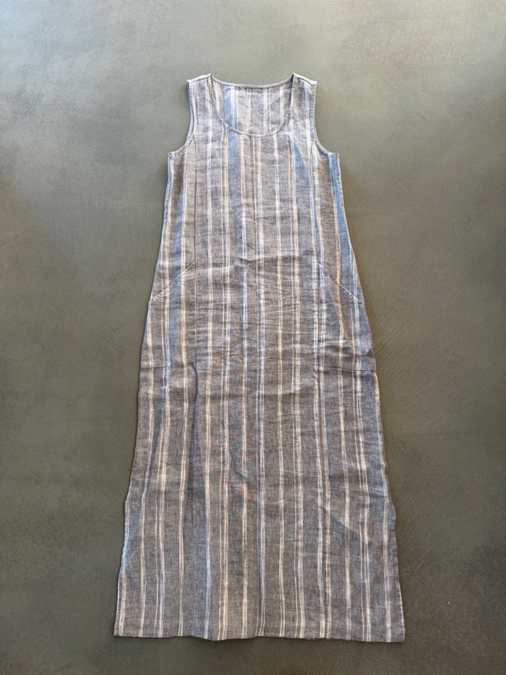 Garnet Hill, size 8, 100% linen